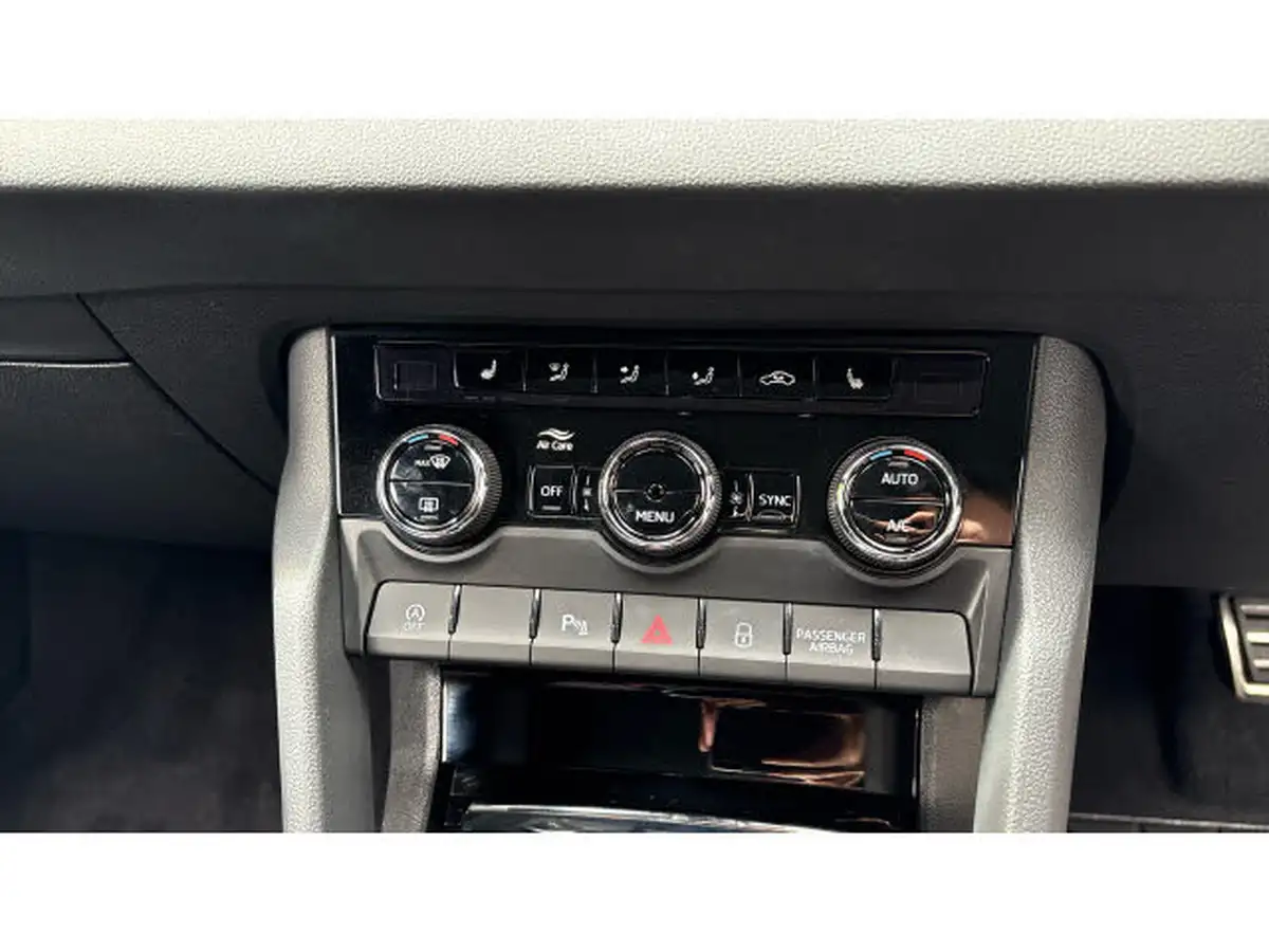2024-skoda-karoq-15-tsi-sportline-dsg-big-12