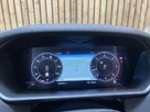 2020-land-rover-discovery-30-sd6-hse-small-39