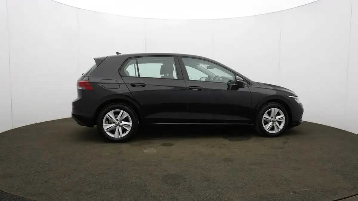 2021-volkswagen-golf-15-tsi-life-130ps-hatchback-big-53