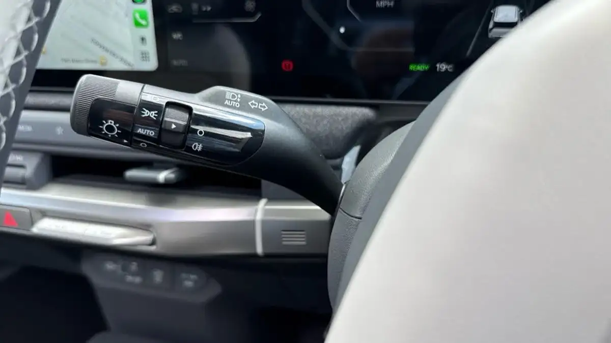 2025-kia-ev3-e-gt-line-s-big-26
