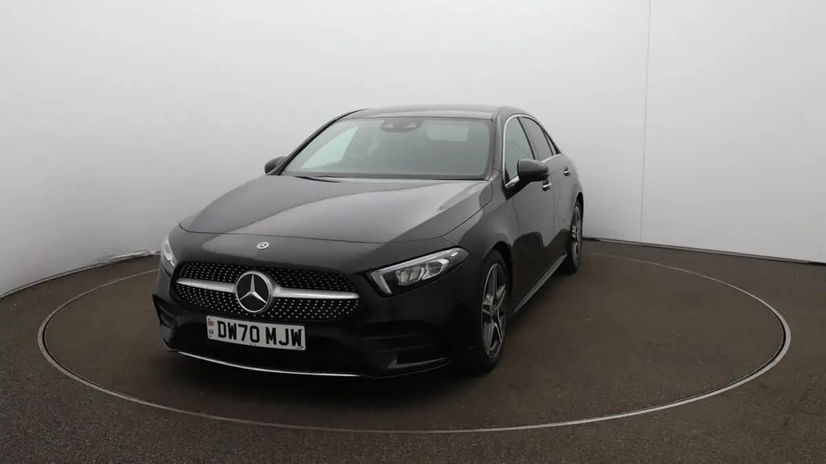 2020-mercedes-benz-a-class-20d-a200d-amg-line-premium-saloon-4d-big-38