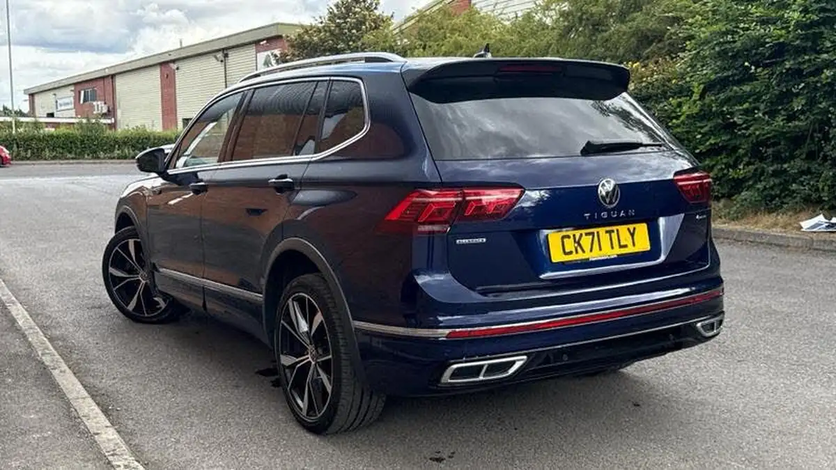 2021-volkswagen-tiguan-allspace-20-tsi-r-line-190ps-big-2