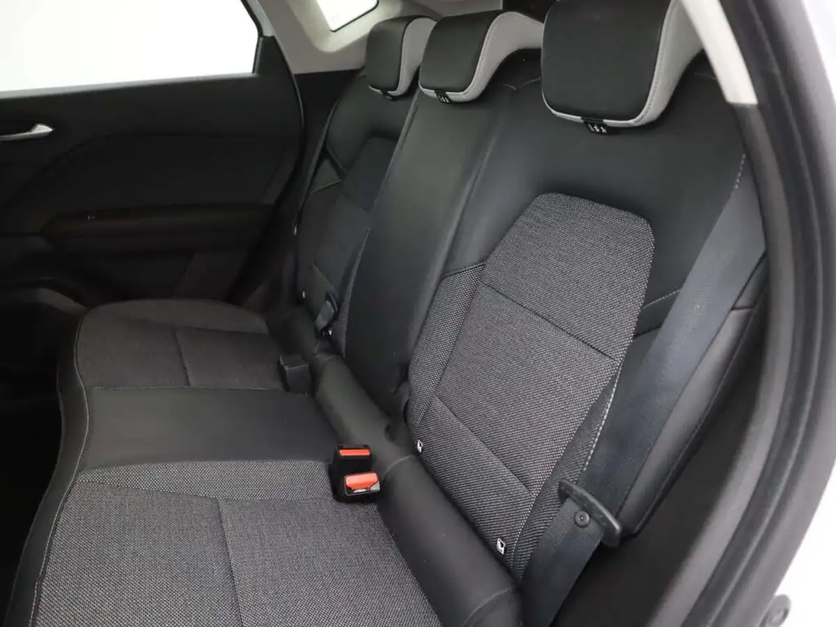 2022-renault-captur-10-tce-se-edition-big-14