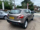 2012-nissan-qashqai-16-acenta-small-6