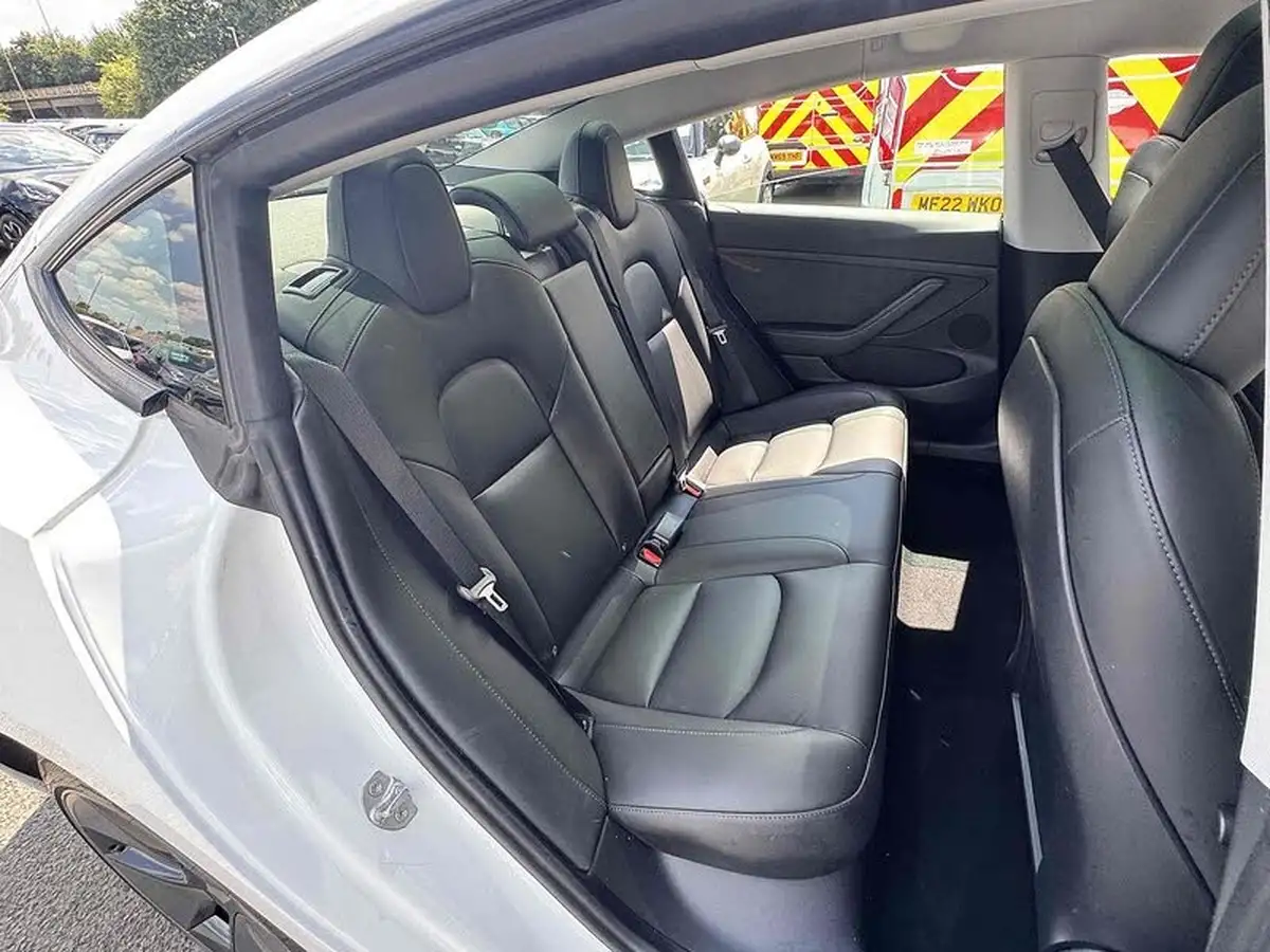 2021-tesla-model-3-e-standard-plus-big-24