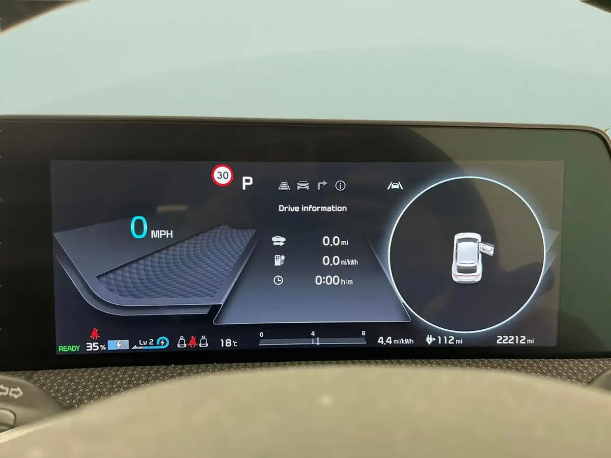 2022-kia-ev6-e-air-big-12