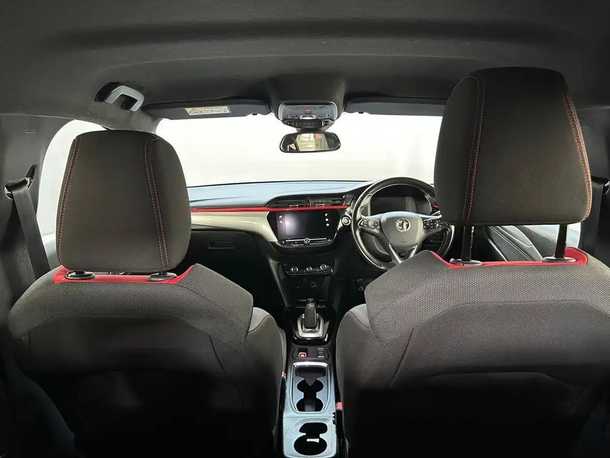2022-vauxhall-corsa-e-sri-premium-big-10