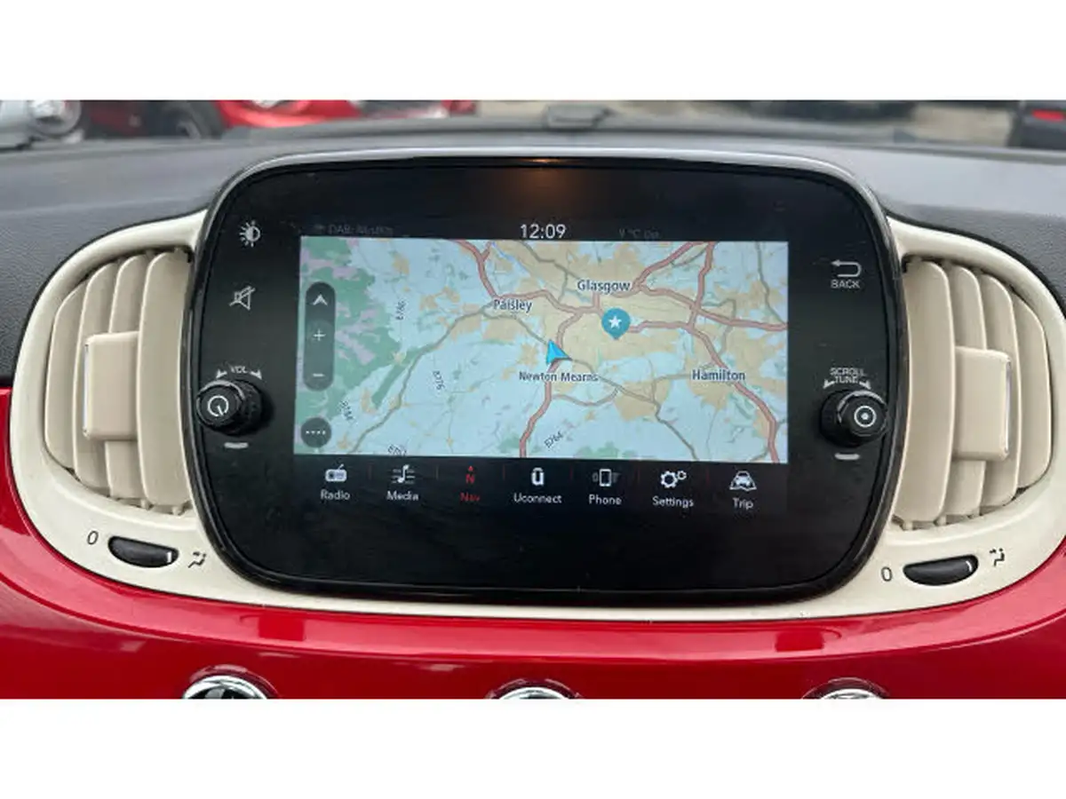 2022-fiat-500-10-dolcevita-big-28