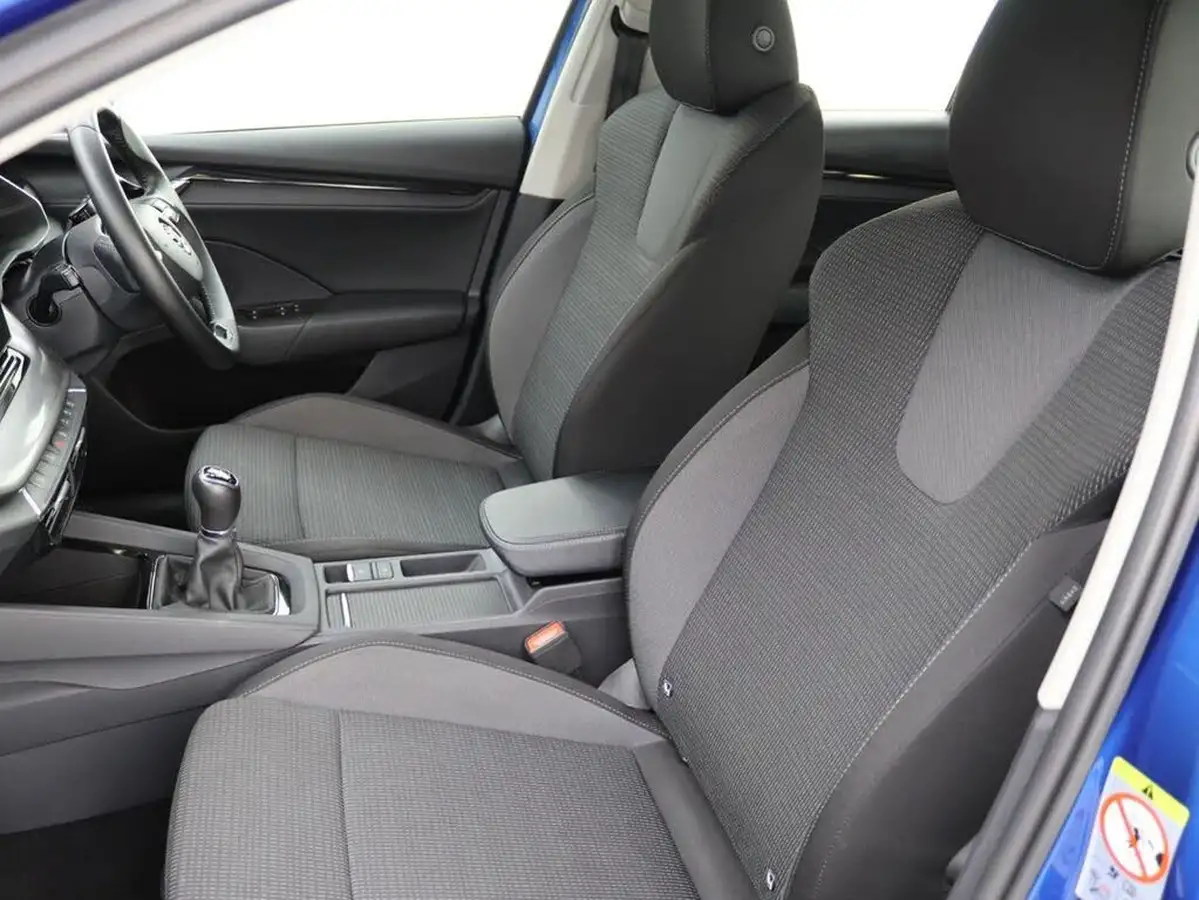 2022-skoda-octavia-15-tsi-se-technology-estate-big-22