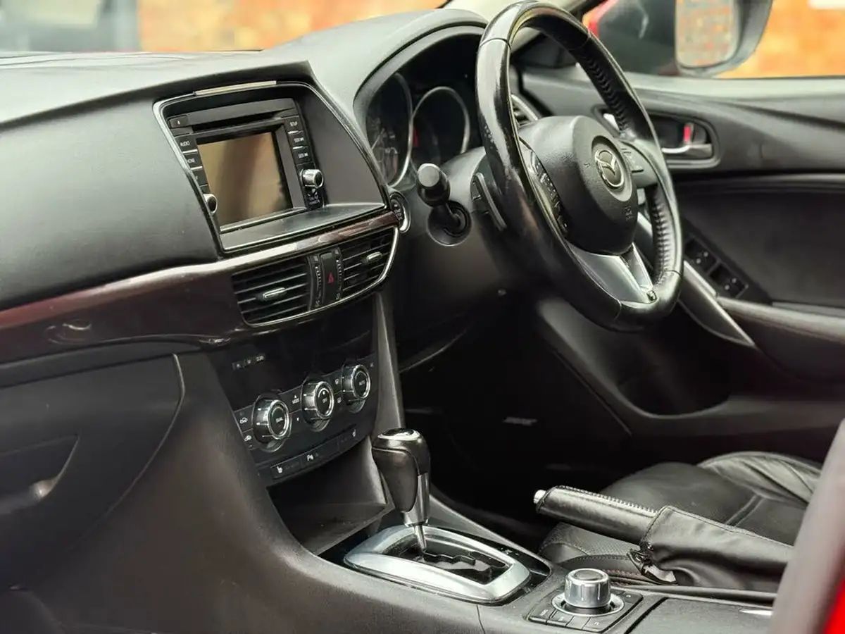 2014-mazda-mazda6-22td-sport-175ps-nav-tourer-5d-auto-big-12