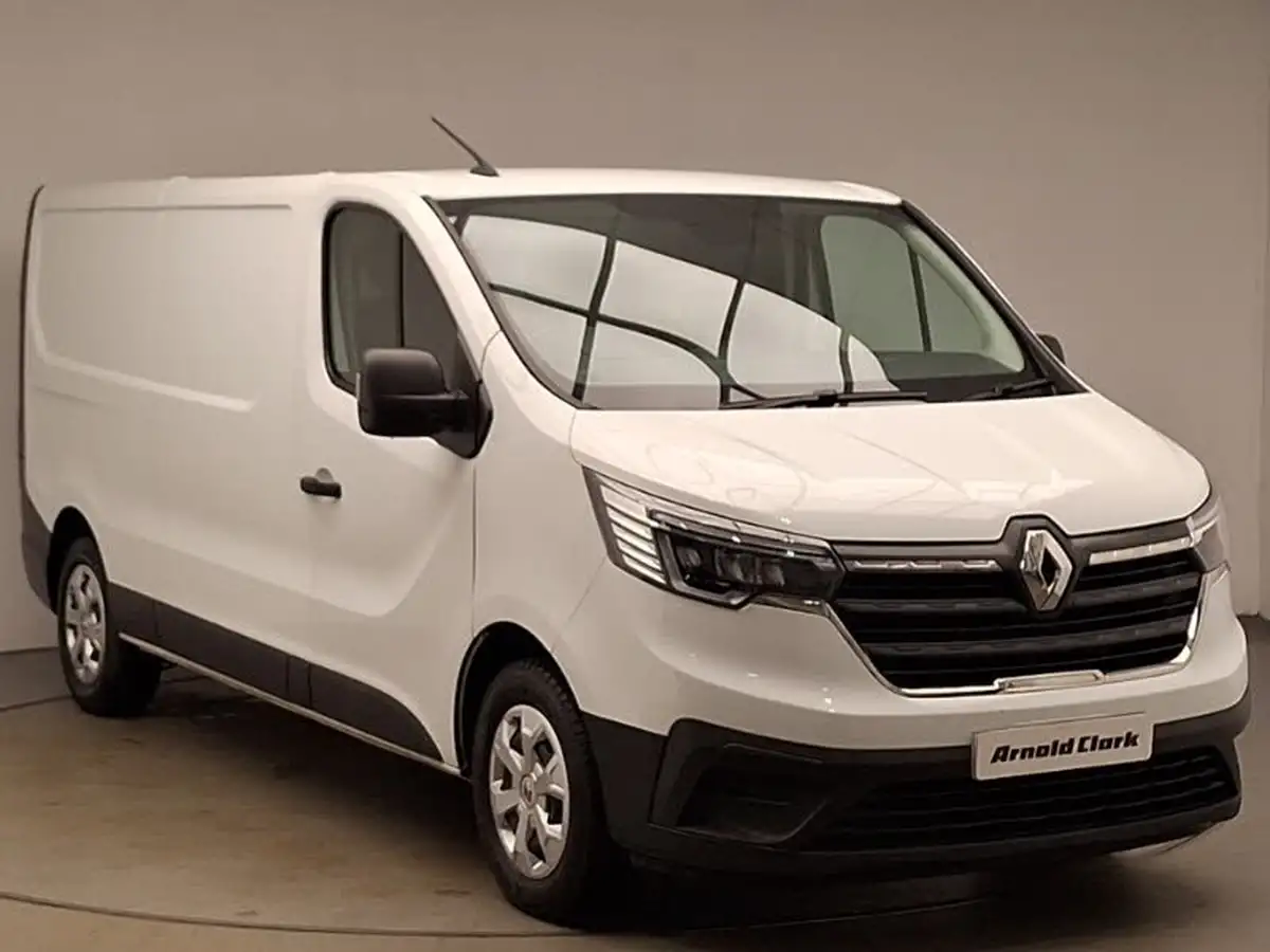 2022-renault-trafic-20dci-ll30-150-business-big-0