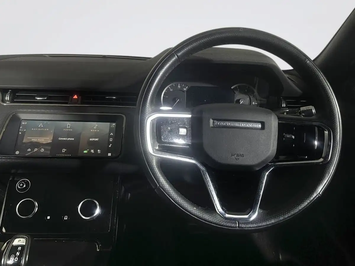 2021-land-rover-range-rover-evoque-15-p300e-r-dynamic-s-big-11