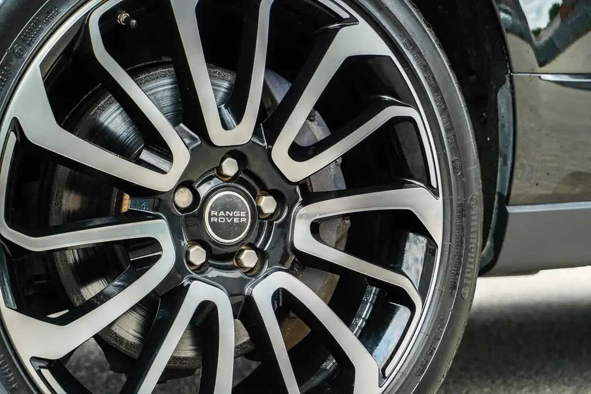 2014-land-rover-range-rover-30-sd-v6-autobiography-30-sd-ss-big-35