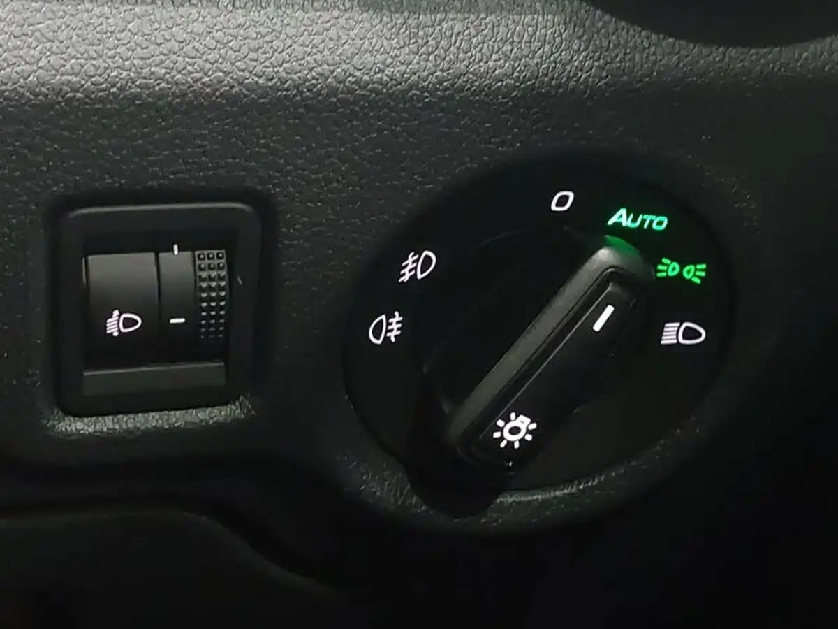 2024-skoda-fabia-10-tsi-se-l-edtion-big-13