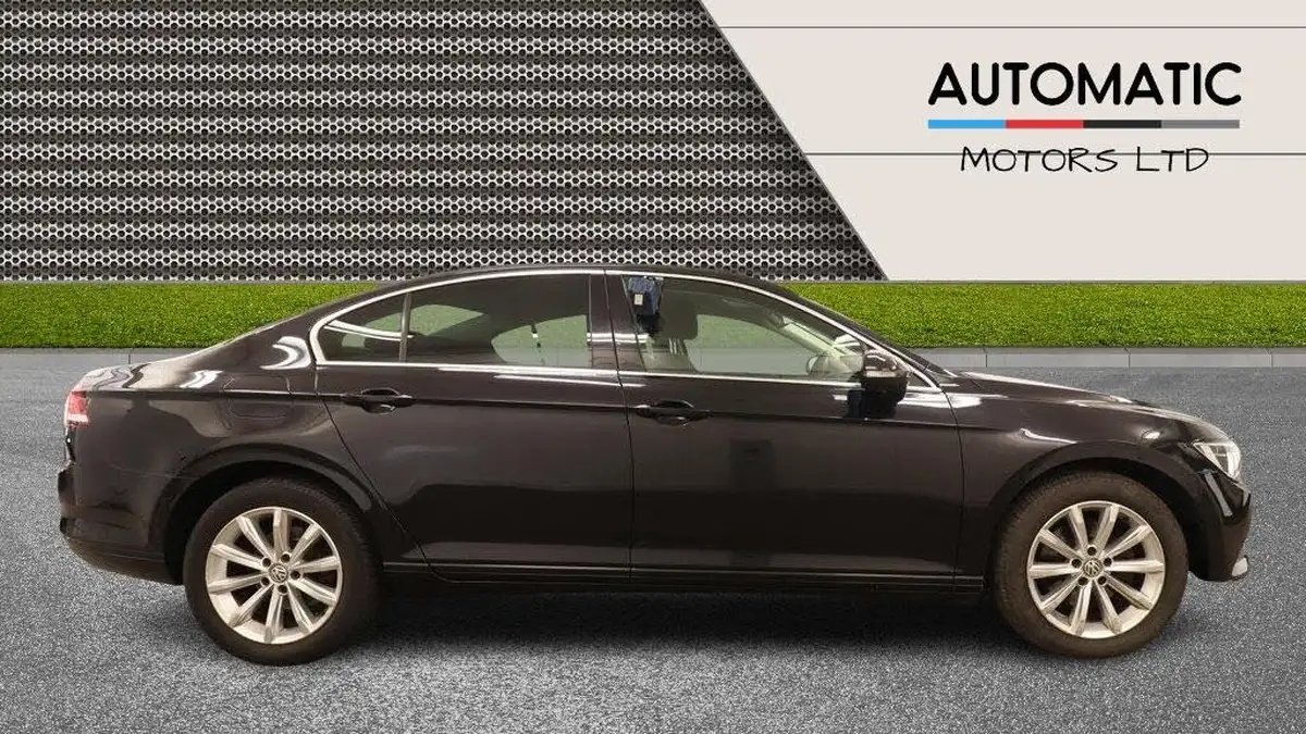 2016-volkswagen-passat-20tdi-se-business-saloon-4d-dsg-big-6