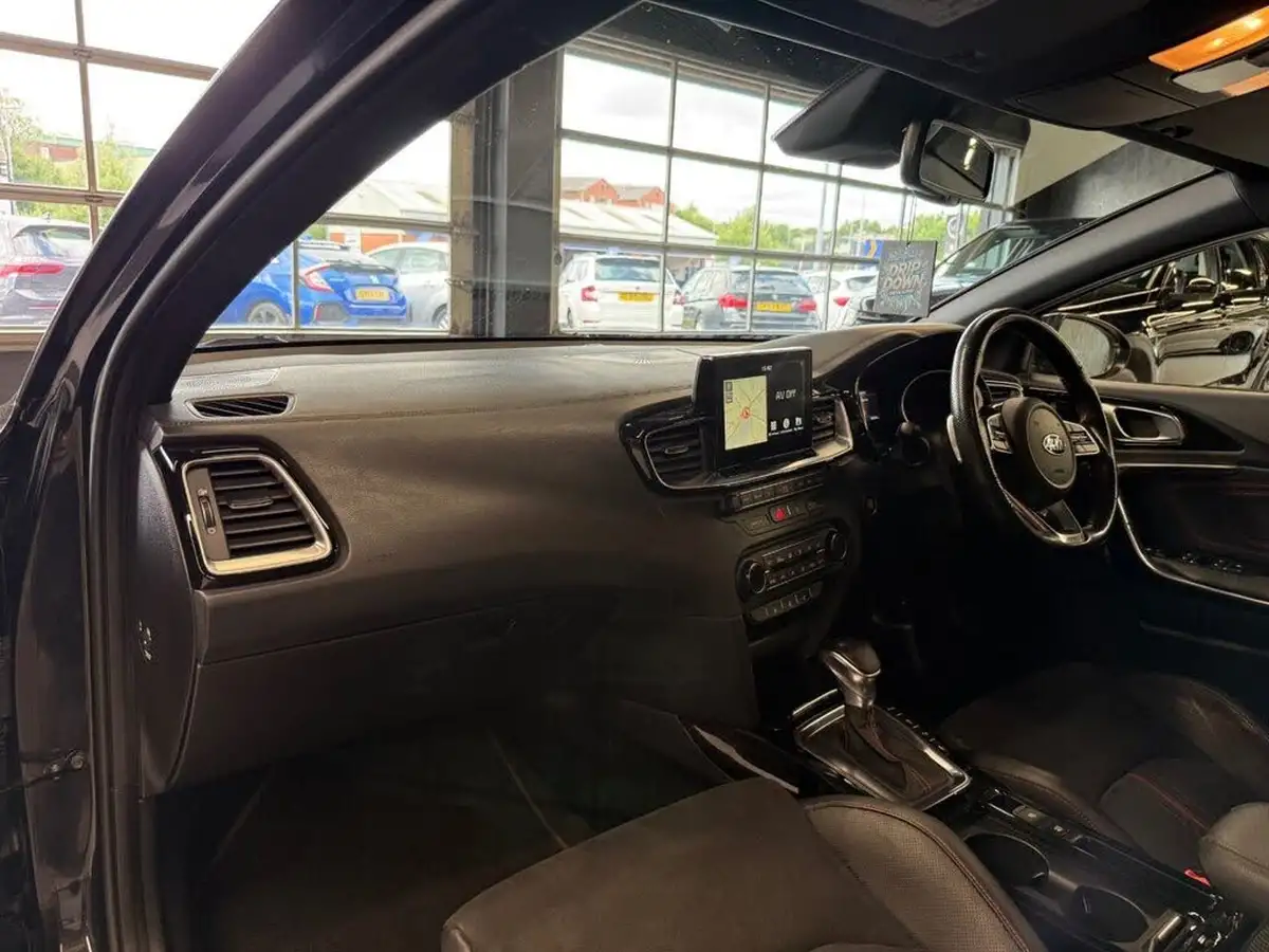 2019-kia-pro-ceed-16-t-gdi-gt-isg-station-wagon-5d-dct-big-29