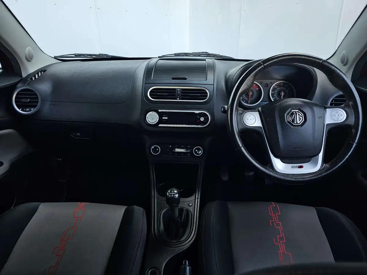 2016-mg-mg3-15-vti-tech-3style-ss-big-19