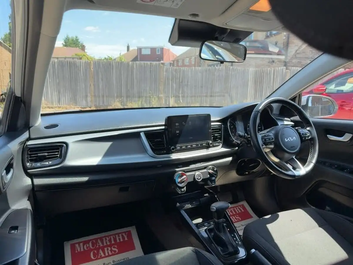 2022-kia-rio-10-t-gdi-2-dct-big-31