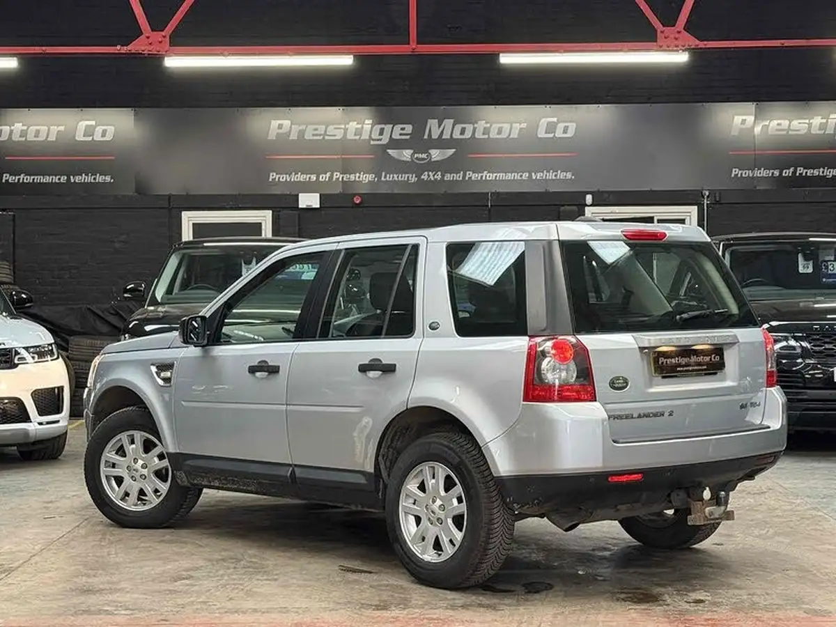 2009-land-rover-freelander-2-22td-se-auto-big-4