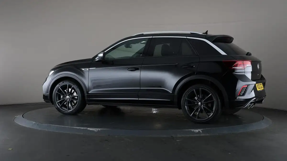 2021-volkswagen-t-roc-20-tsi-r-big-76