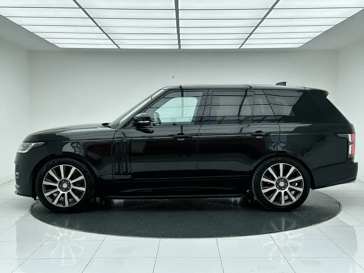 2018-land-rover-range-rover-30v6-sc-vogue-se-big-5