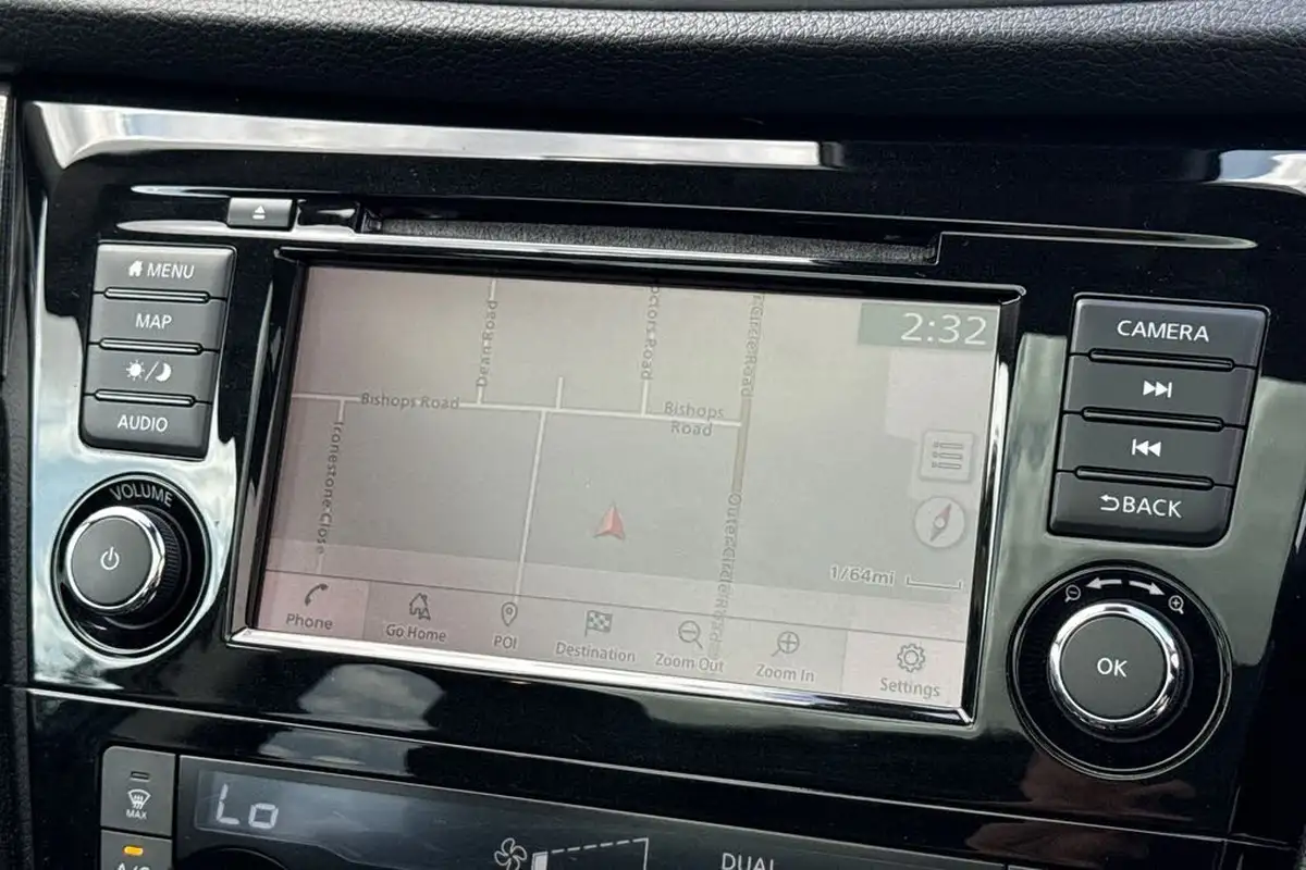 2019-nissan-qashqai-15dci-tekna-19in-alloysglass-roof-pack-dct-big-36