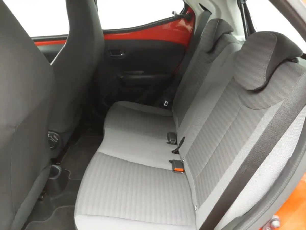 2019-toyota-aygo-10-vvt-i-x-play-big-5