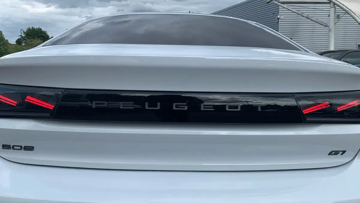 2024-peugeot-508-12-puretech-gt-130ps-big-25