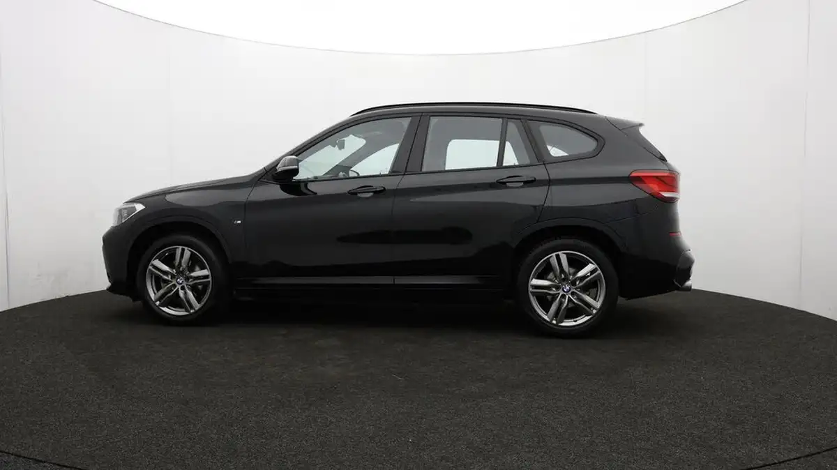 2021-bmw-x1-15-sdrive18i-m-sport-tech-pack-ii-dct-big-65