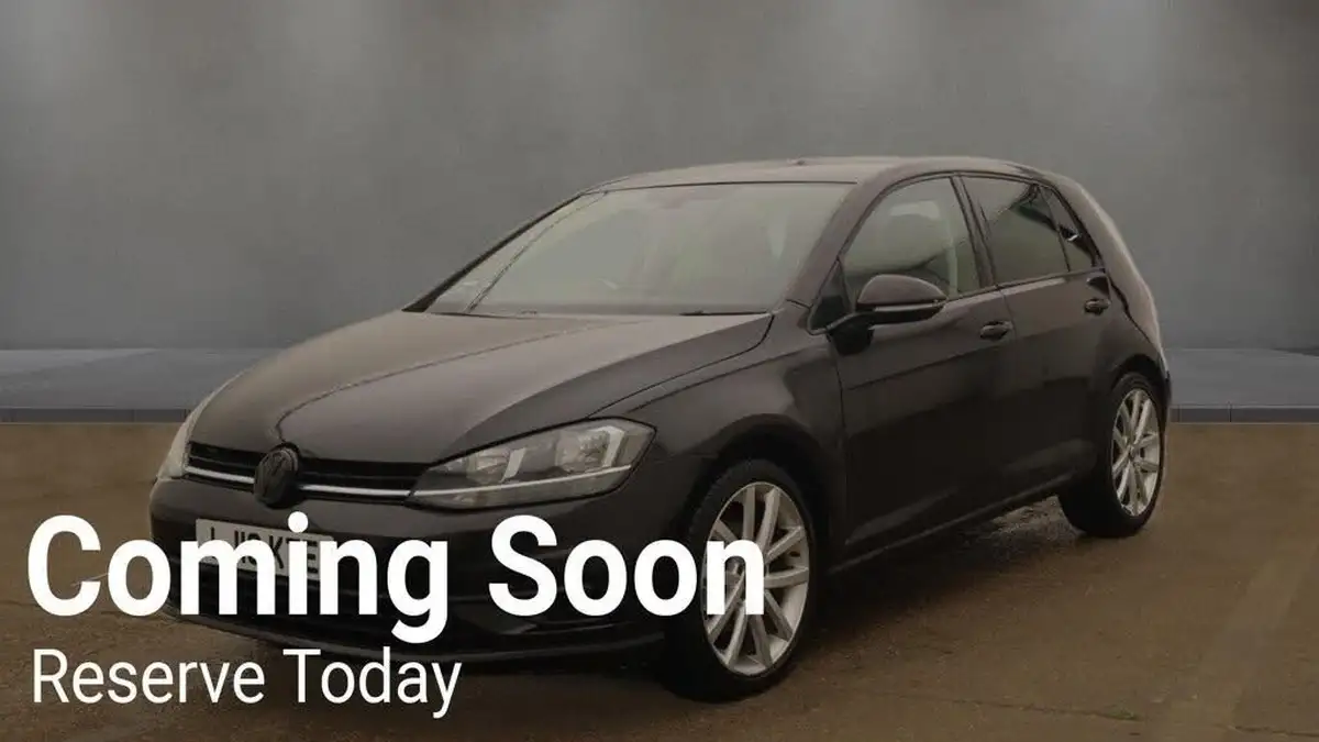 2018-volkswagen-golf-big-1