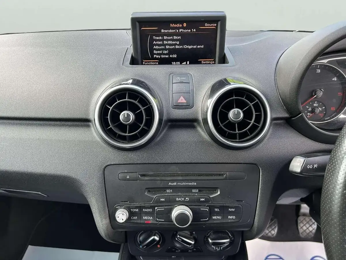 2011-audi-a1-16td-s-line-hatchback-3d-big-23