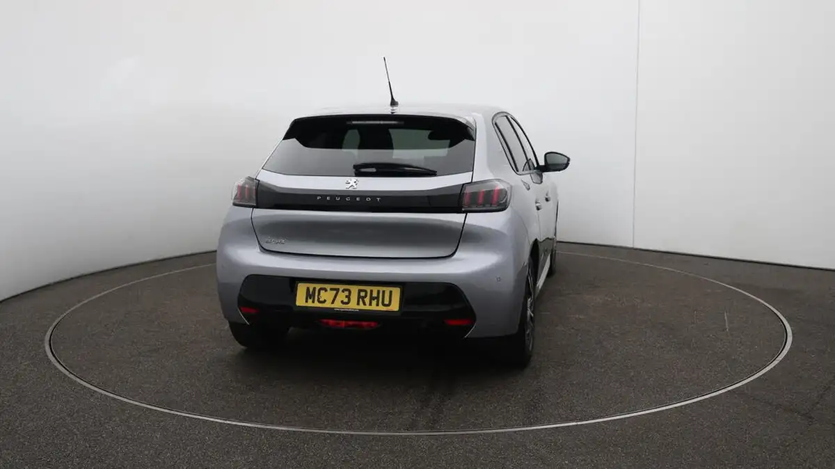 2023-peugeot-208-12-puretech-allure-premium-100ps-big-55