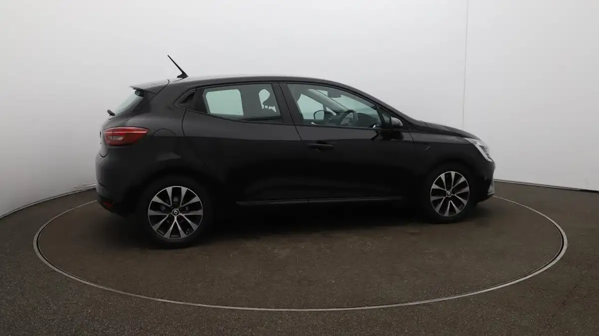 2023-renault-clio-10-tce-evolution-big-48
