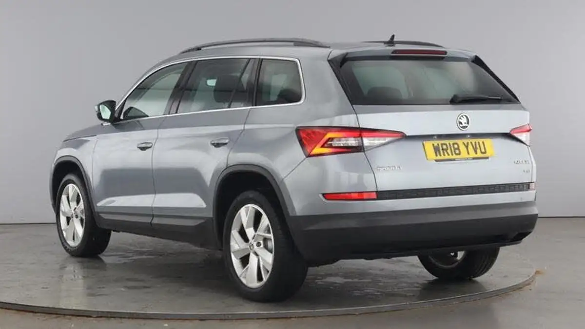 2018-skoda-kodiaq-14-tsi-se-l-4x4-5-seatsss-dsg-big-2