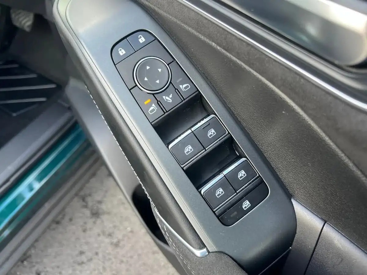 2024-nissan-qashqai-15-n-design-big-19