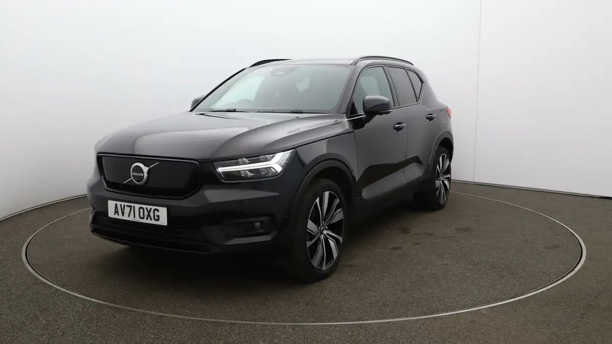 2021-volvo-c40-e-twin-recharge-pro-big-38
