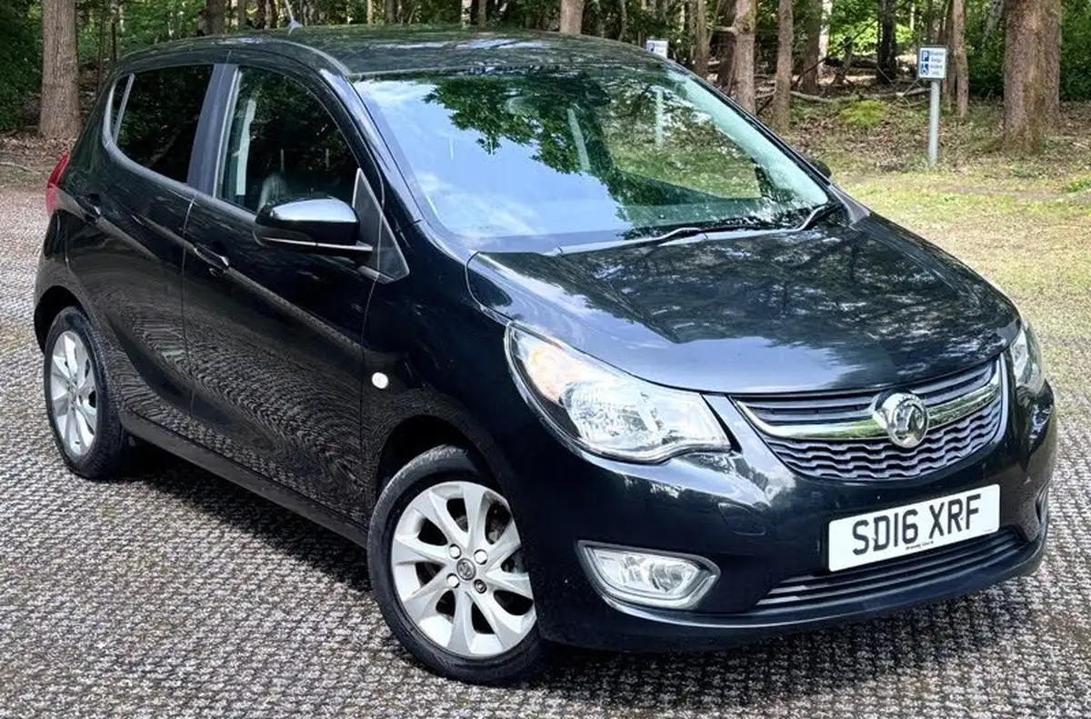 2016-vauxhall-viva-10i-sl-big-0