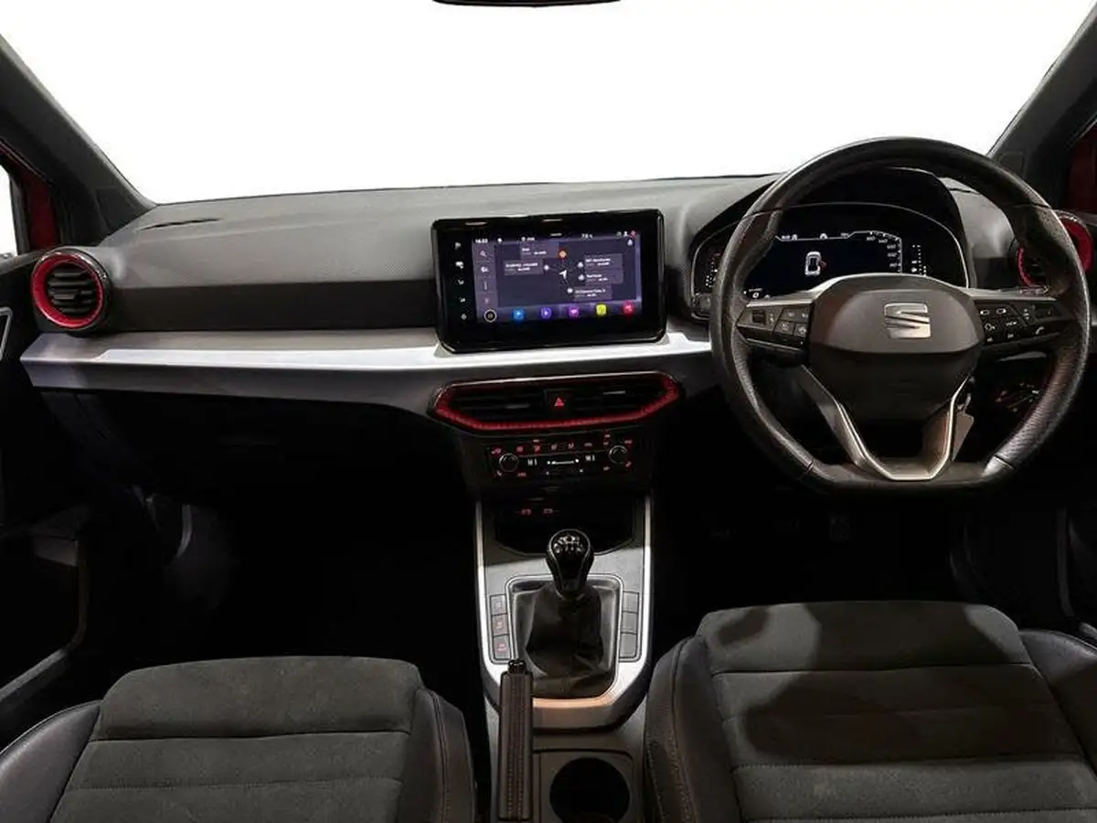 2022-seat-arona-10-tsi-fr-sport-big-11