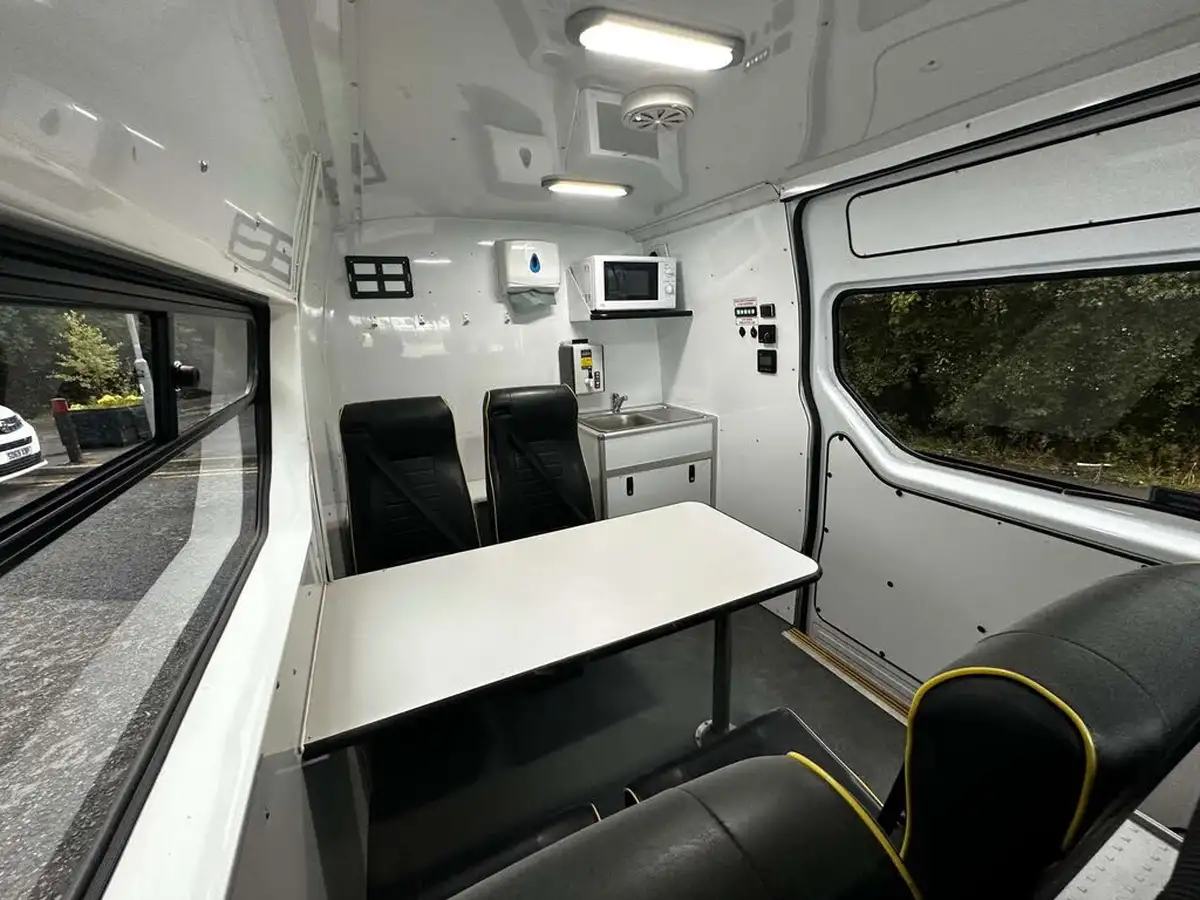 2020-renault-master-23dci-lm35-135-business-panel-big-5