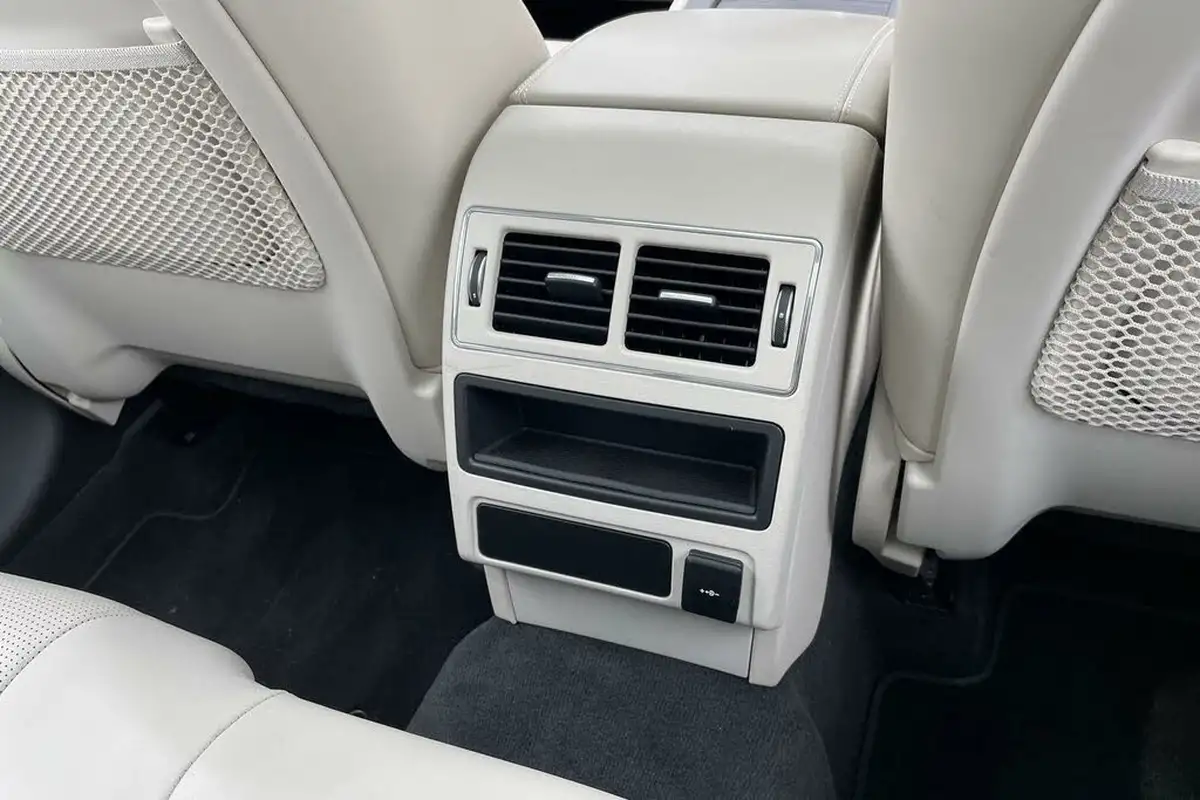 2022-jaguar-f-pace-20-d200-r-dynamic-hse-big-41