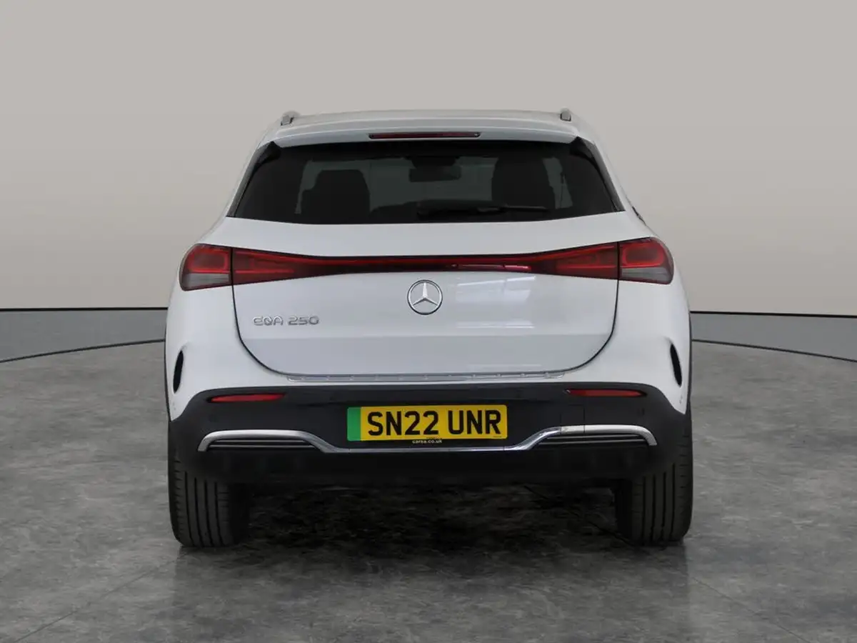 2022-mercedes-benz-eqa-e-eqa-250-amg-line-big-8