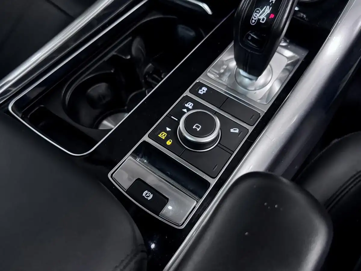 2021-land-rover-range-rover-sport-30-d300-hse-silver-big-32