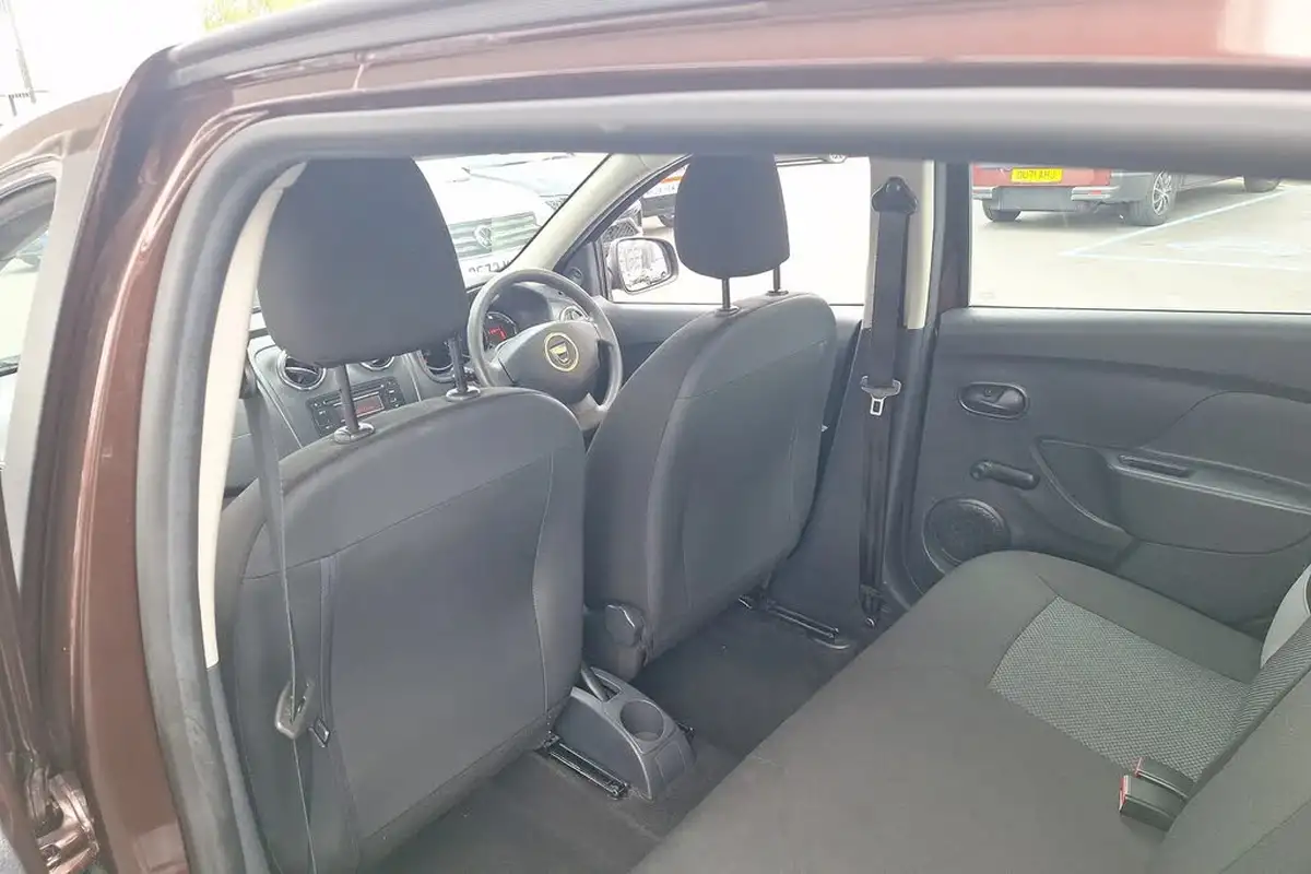 2016-dacia-sandero-09-tce-ambience-prime-big-28