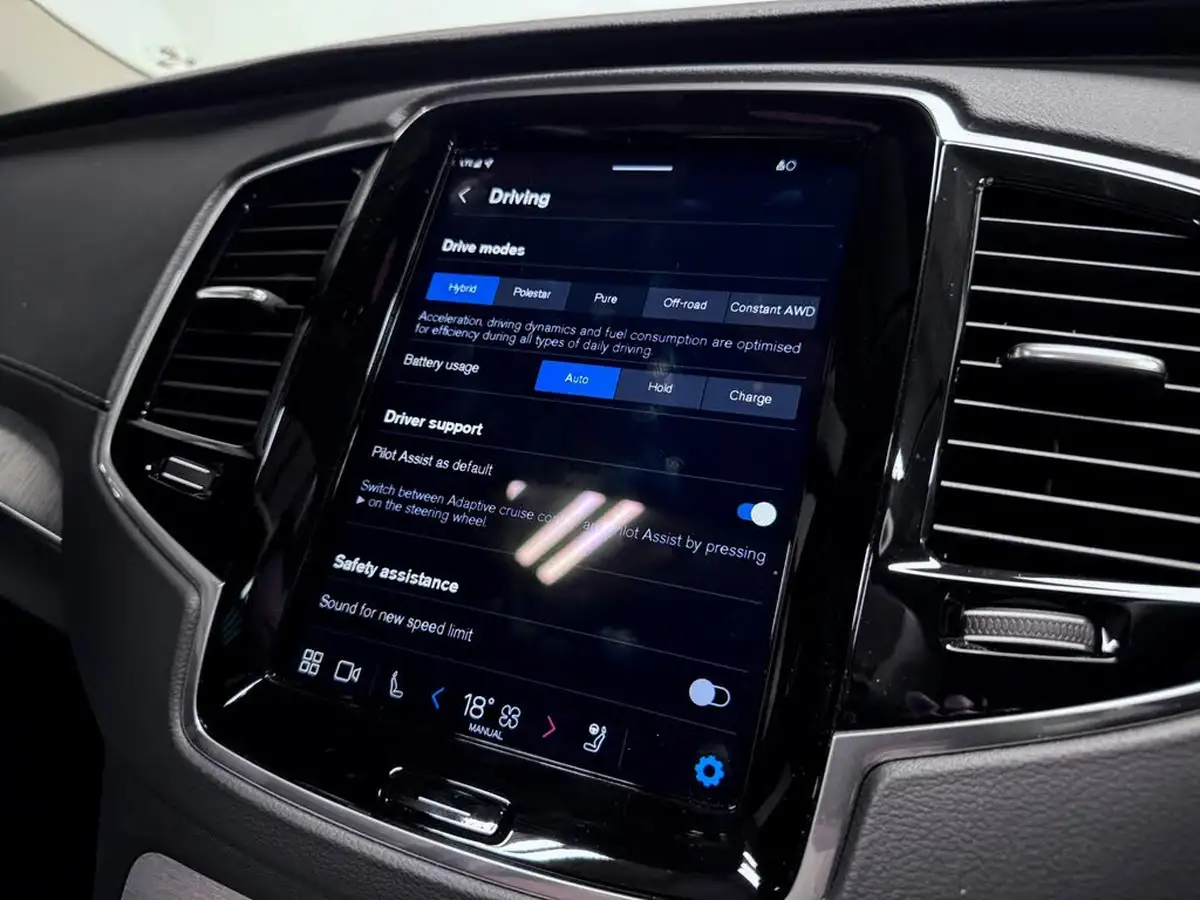 2024-volvo-xc90-20-t8-ultra-dark-big-51