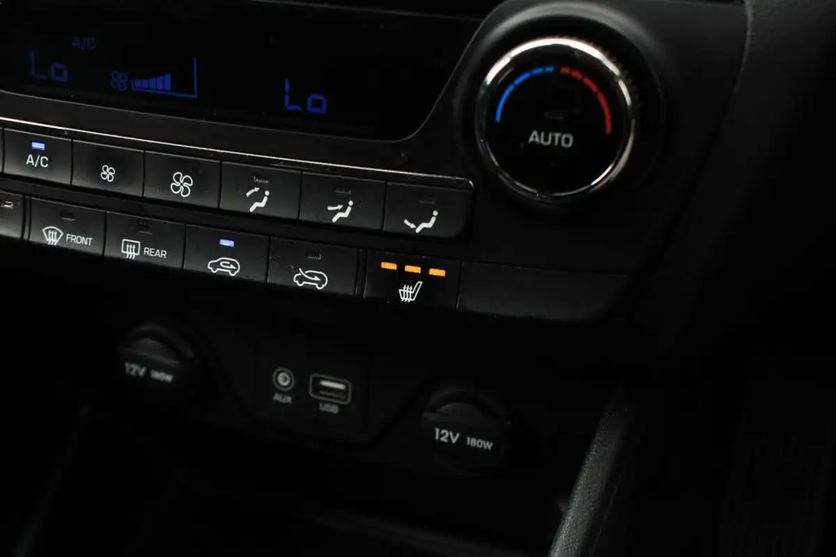 2017-hyundai-tucson-17crdi-blue-drive-se-nav-116ps-big-22