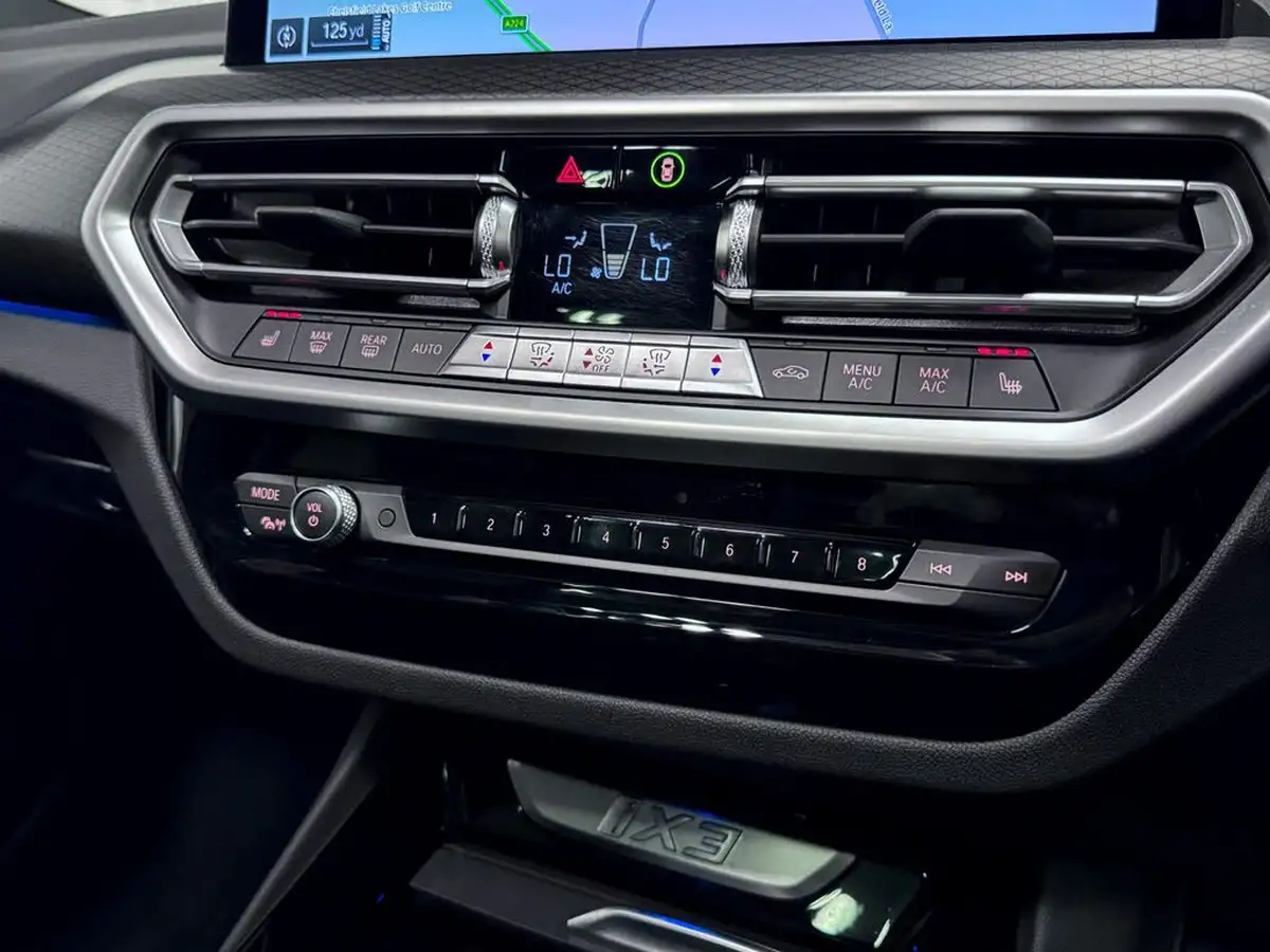 2022-bmw-ix3-e-m-sport-pro-big-37