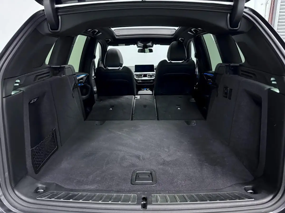 2022-bmw-ix3-e-m-sport-pro-big-13