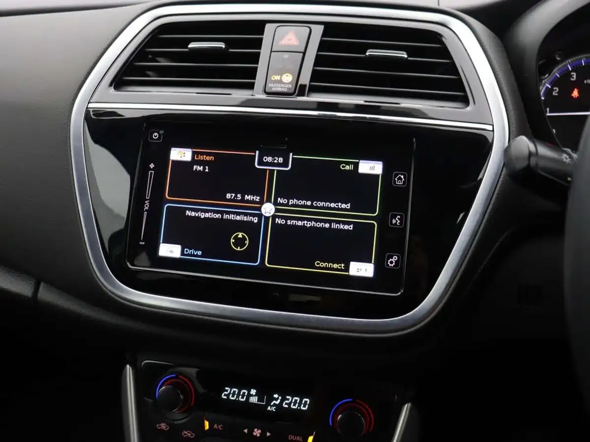 2021-suzuki-s-cross-14-boosterjet-sz-t-big-24