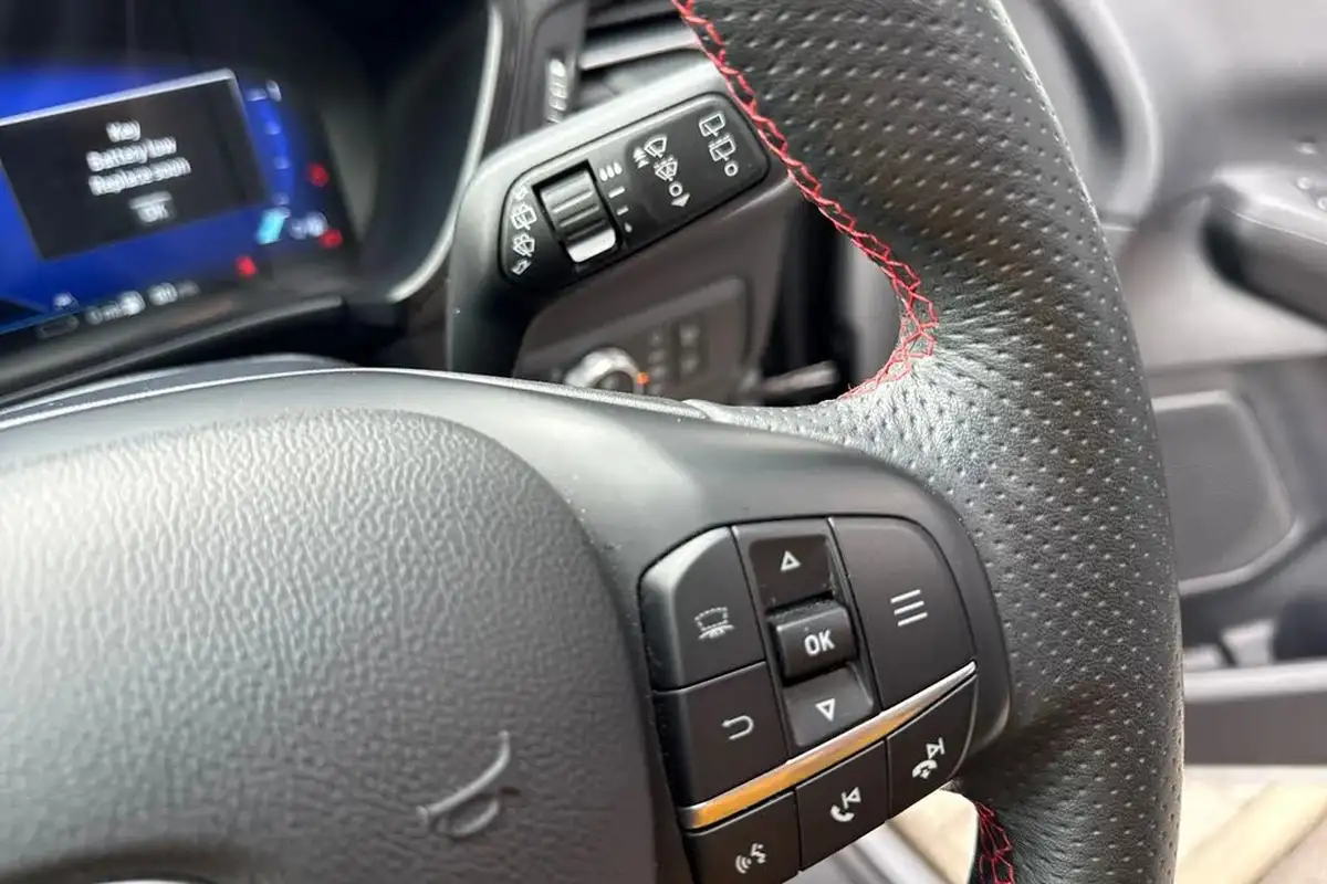 2020-ford-kuga-25t-st-line-x-big-58
