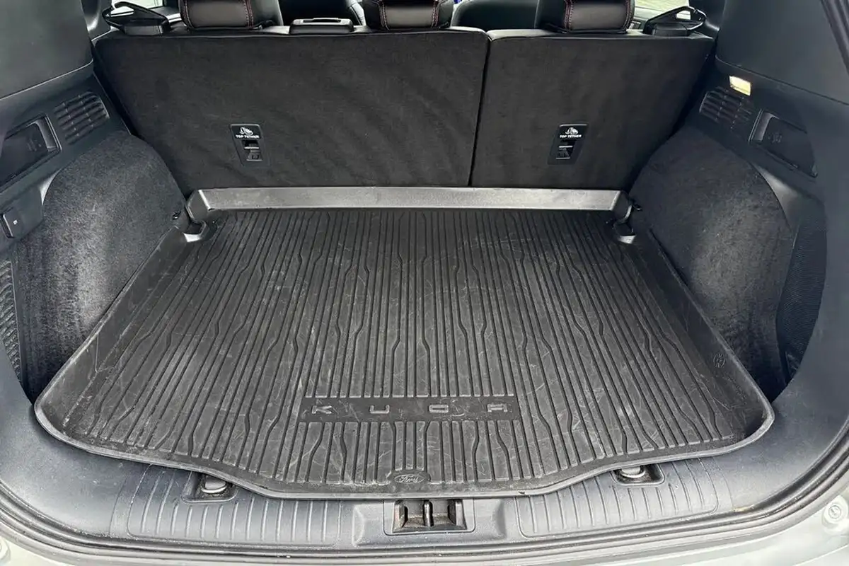 2020-ford-kuga-25t-st-line-x-big-6